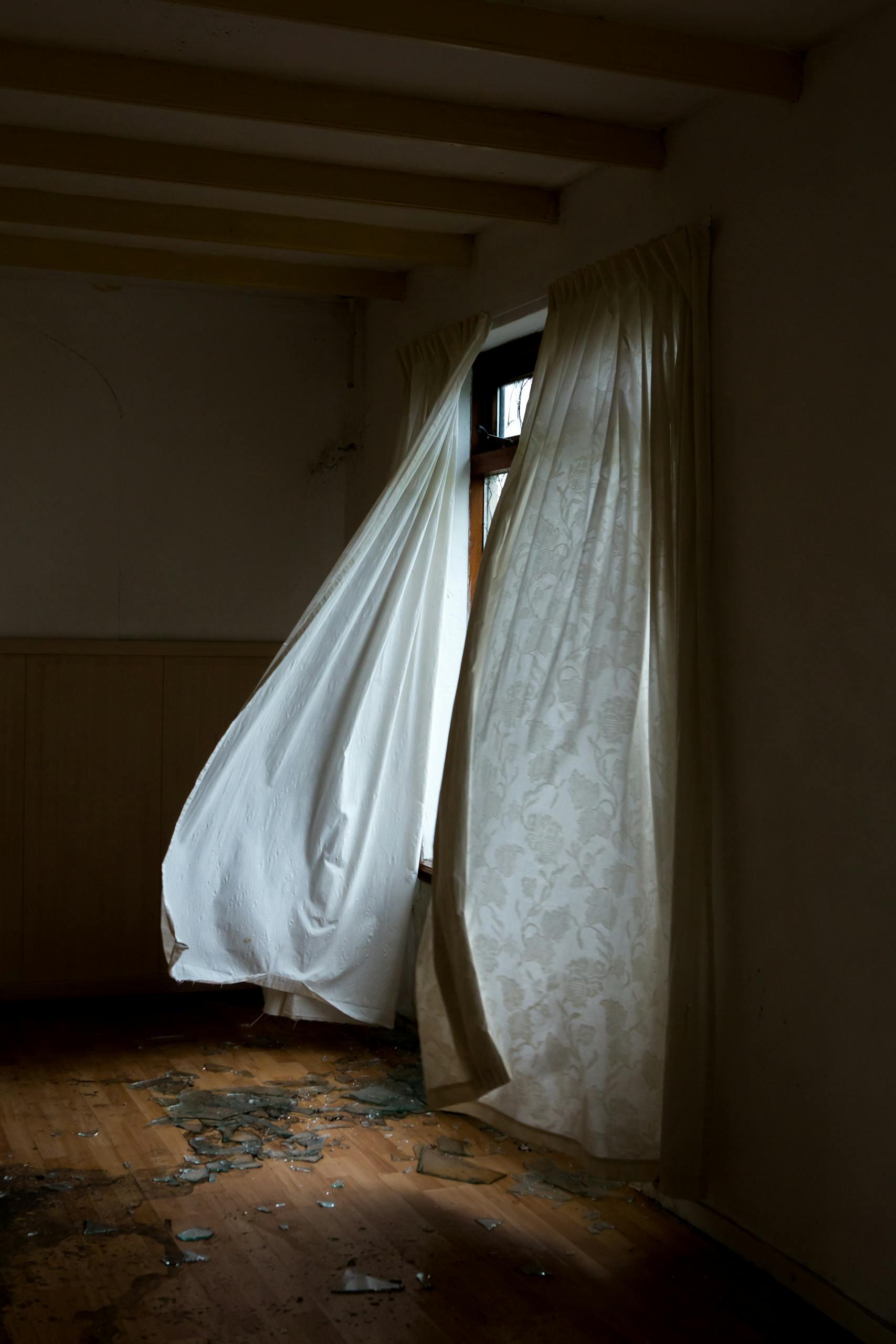 Helping therapists, nurses and professionals with the loneliness of grief and loss compassion fatigue